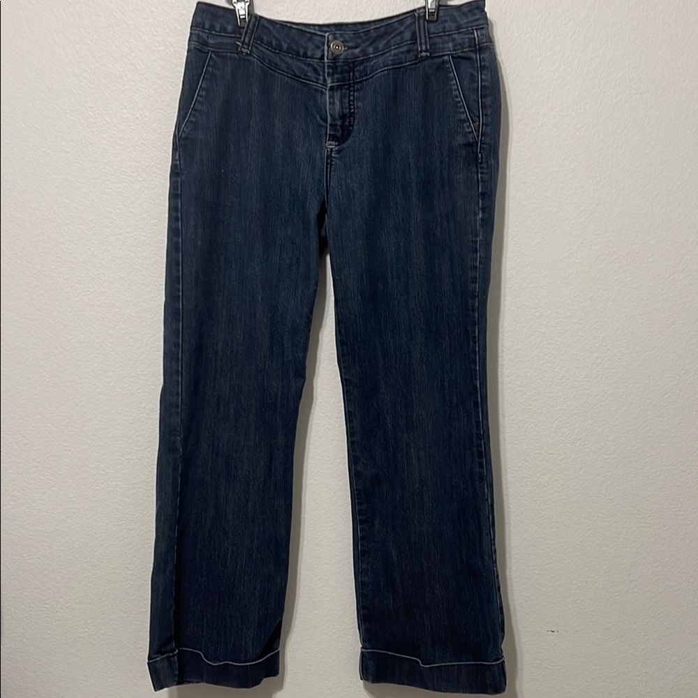 Bill Blass Blue Flare Wide Leg Jeans Suze 8P waist 16” Inseam 28”